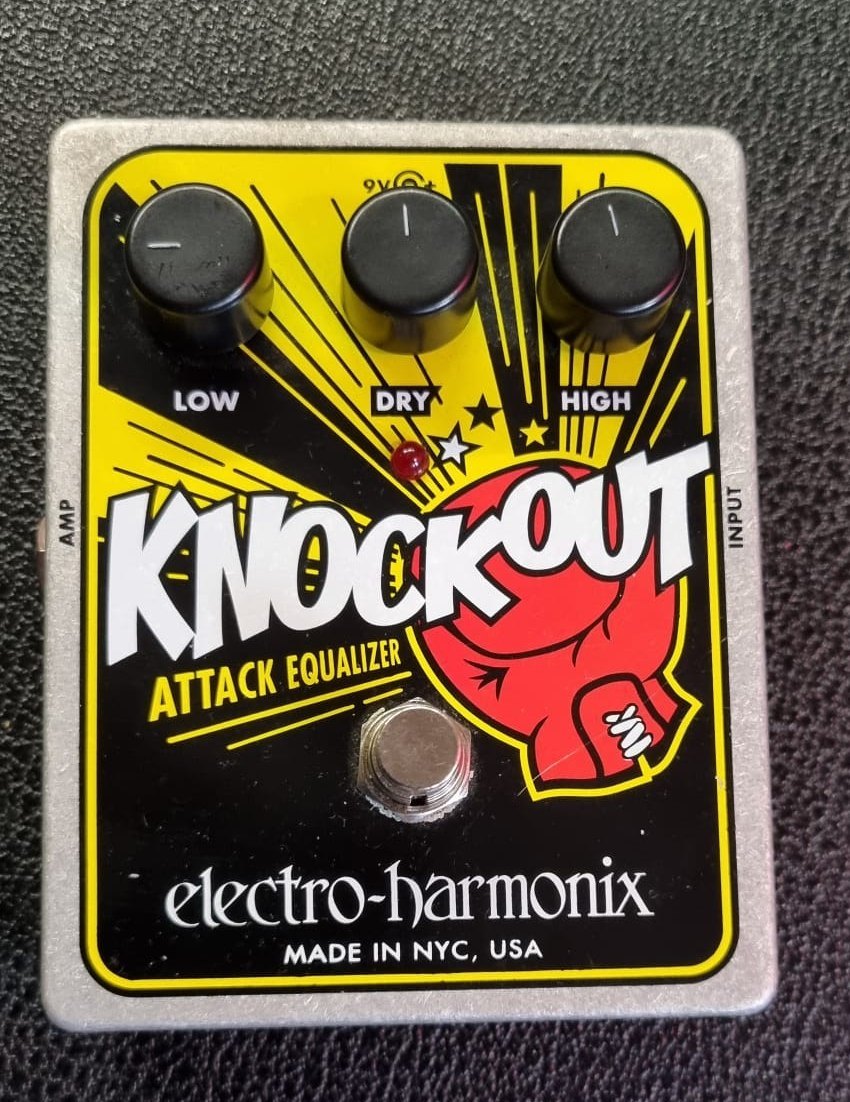 Efekt gitarowy Electro-Harmonix Knockout.